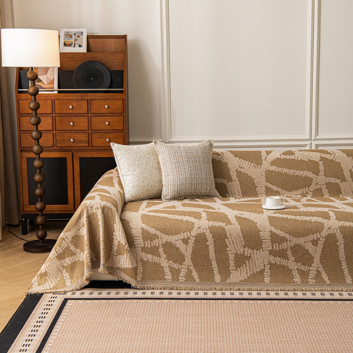 Modern Chenille Bold Abstract Pattern Sofa Cover, Artistic Decorative Furniture Cover