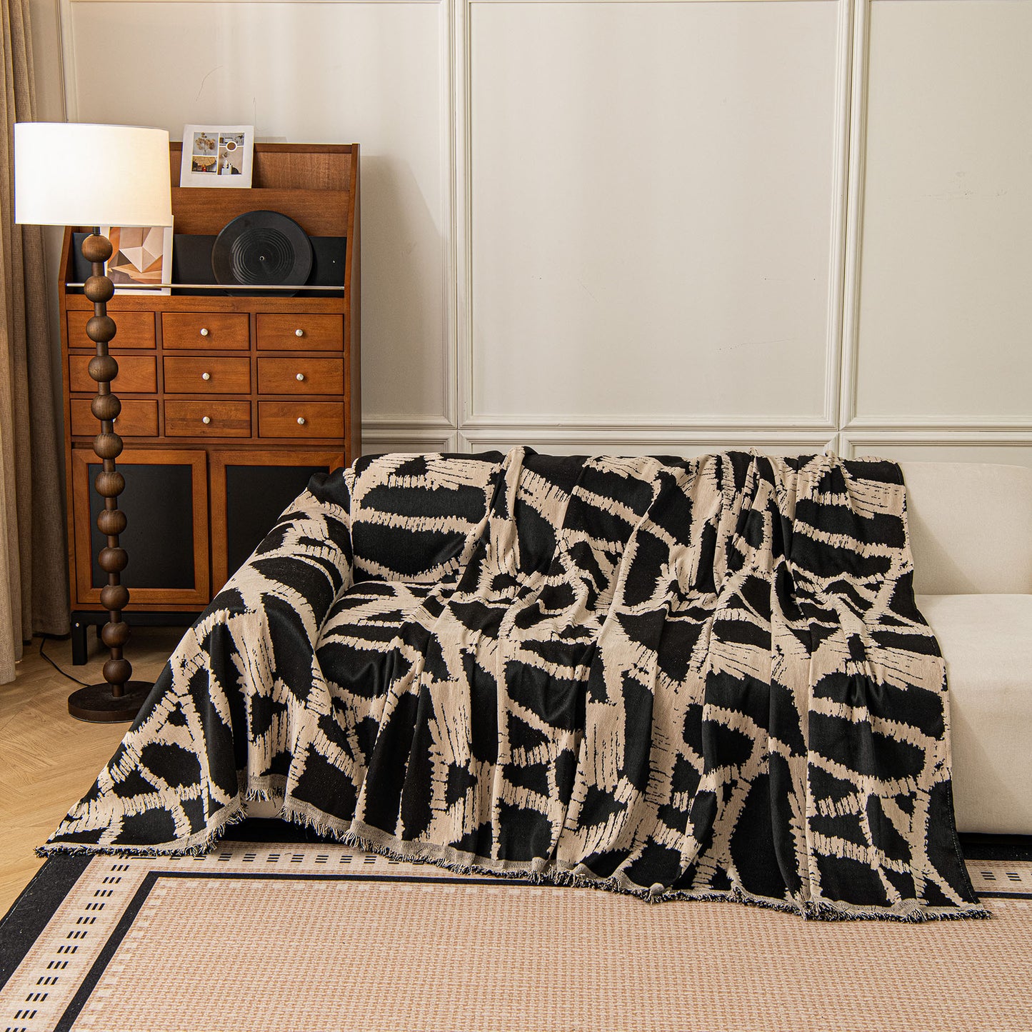 Modern Chenille Bold Abstract Pattern Sofa Cover, Artistic Decorative Furniture Cover