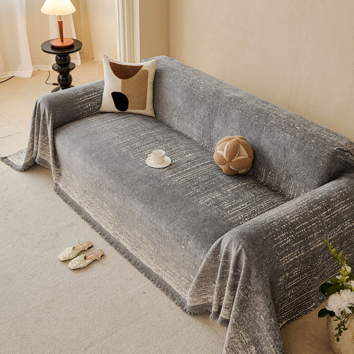 Distressed Abstract Chenille Sofa Throw Cover, Decorative Couch Protector with Tassels