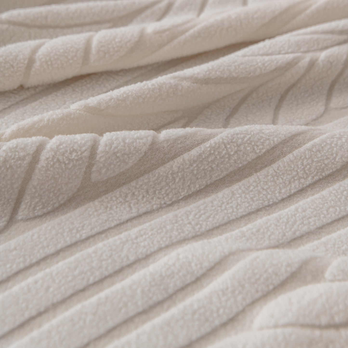 Plush Fleece Sofa Slipcover with 3D Wheat Pattern, Cozy High-Stretch Couch Cover