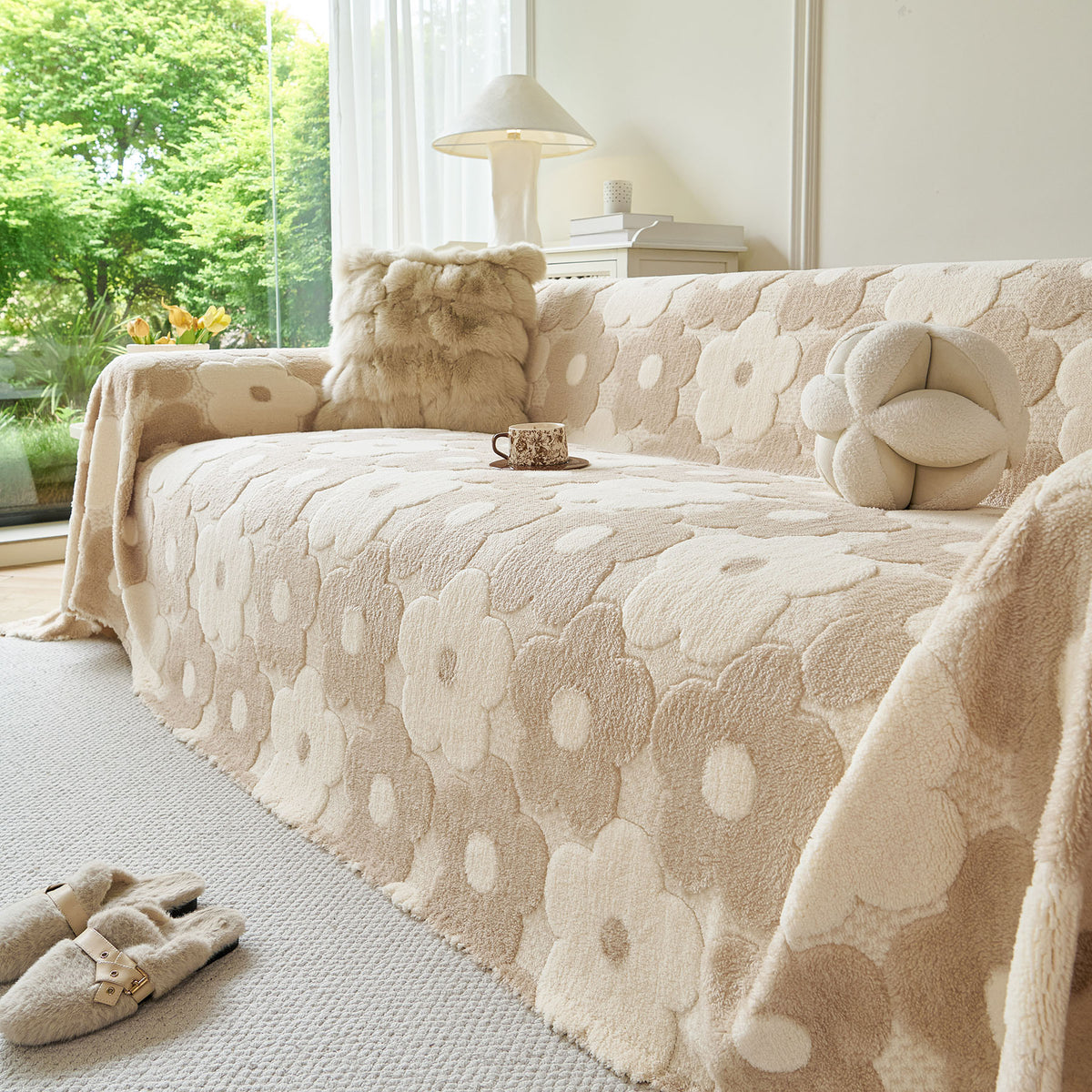 Plush Floral Sofa Throw Cover, Thick Soft Couch Protector Throw Couch for Dogs, Kids