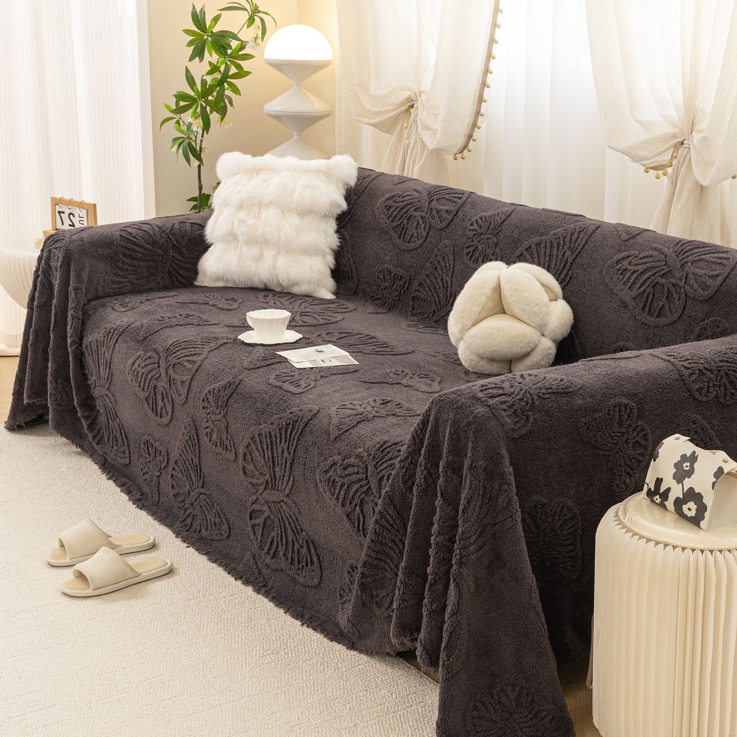 Luxury 3D Butterfly Jacquard Sofa Throw Blanket, Ultra-Soft Plush Fleece Couch Cover