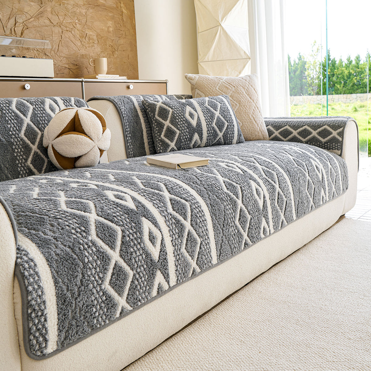 Thickened Plush Sofa Cover, Textured Geometric Couch Protector with Non-Slip Backing