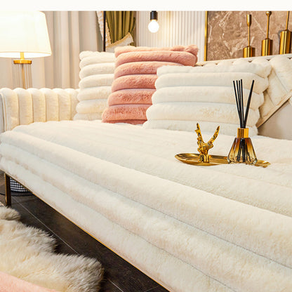 Housse de canapé en peluche faux fur épaisse antidérapante, housse de siège, couverture de canapé européenne, serviette de canapé pour décoration de salon